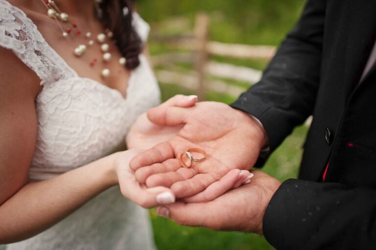 entrega-de-anillos-en-boda-civil