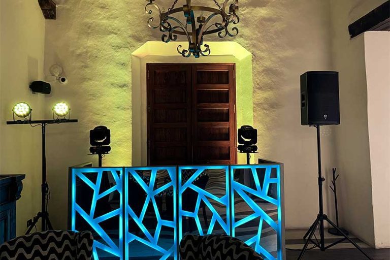 Servicio-Dj-para-boda-Petite