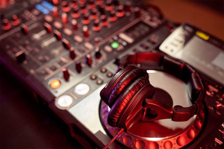 Audifonos-profesionales-para-DJ