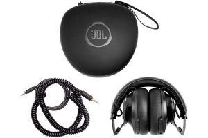 Audifonos-DJ-de-la-marca-JBL