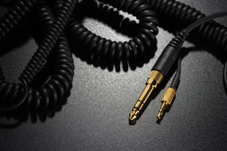 cable-de-audio-auxiliar-para-dj-conectores-jack-dorado