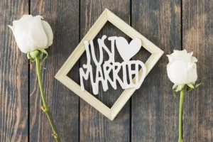 consejos-para-organizar-boda-detalles-decorativos-rusticos-con-rosas-blancas