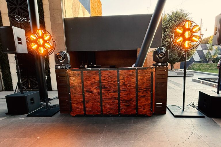 paquete-3-con-luces-estilo-retro-y-colores-calidos